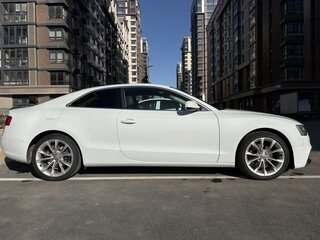 2013 Audi A5 I (8T) Рестайлинг, белый, 1600000 рублей, вид 4
