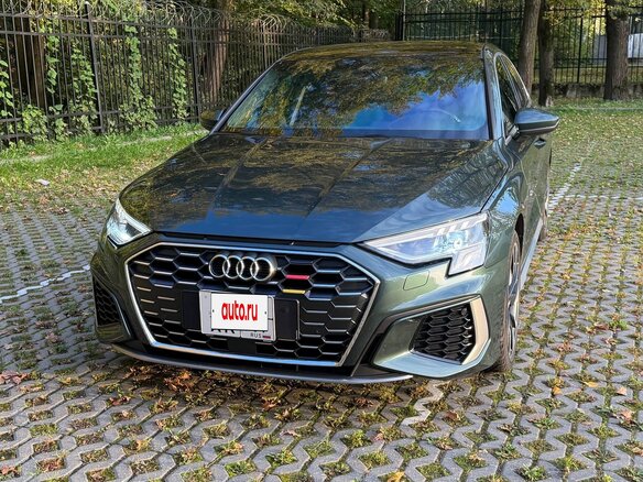 2022 Audi A3 35 TFSI Long IV (8Y), зелёный, 2449999 рублей - вид 4