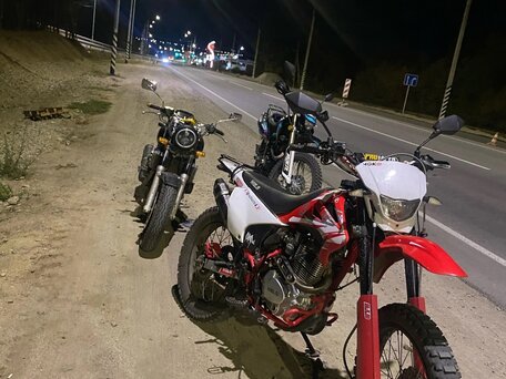 2020 Wels CBR 300/3000, красный, 130000 рублей, вид 2
