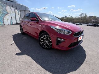 2018 Kia Ceed III, красный, 1800000 рублей, вид 2