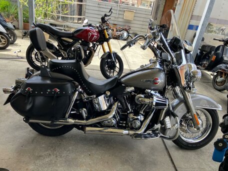 2015 Harley-Davidson Heritage Classic, серый, 925000 рублей, вид 2