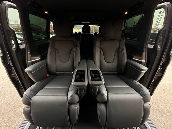 2025 Mercedes-Benz V-Класс Extra Long 300 d экстра длинный III (W447) Рестайлинг 2, чёрный, 13990000 рублей - вид 28