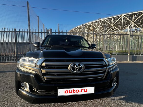2016 Toyota Land Cruiser 200 Series Рестайлинг 2, чёрный, 6200000 рублей - вид 1