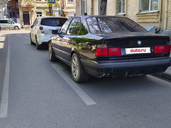 1990 BMW 5 серии 535i III (E34), чёрный, 780000 рублей - вид 2