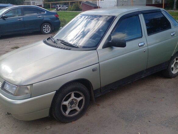 2002 Lada (ВАЗ) 2110, бежевый, 75000 рублей - вид 1