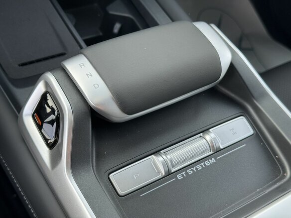 2025 Changan Deepal G318 I, серый, 6000000 рублей - вид 15