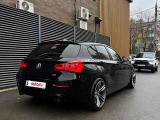2015 BMW 1 серии 118i II (F20/F21) Рестайлинг, чёрный, 1475000 рублей, вид 3