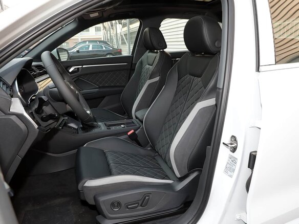 2026 Audi Q3 TFSI III (FJ), серый, 3900000 рублей - вид 7