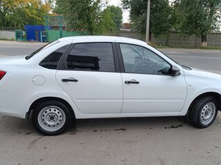 2018 Lada (ВАЗ) Granta I, белый, 650000 рублей, вид 4