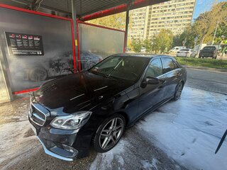 2013 Mercedes-Benz E-Класс 200 IV (W212, S212, C207) Рестайлинг, чёрный, 1480000 рублей, вид 4
