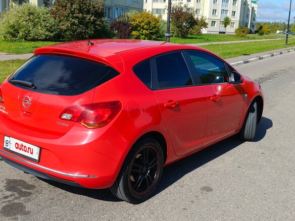 2012 Opel Astra J Рестайлинг, красный, 840000 рублей - вид 12