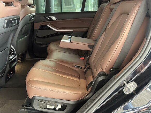 2020 BMW X7 30d I (G07), чёрный - вид 6