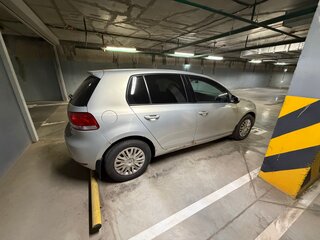 2011 Volkswagen Golf VI, жёлтый, 850000 рублей, вид 4
