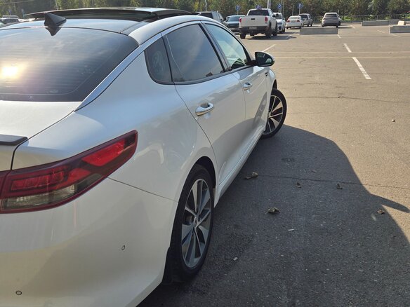 2016 Kia Optima IV, белый, 1850000 рублей - вид 5