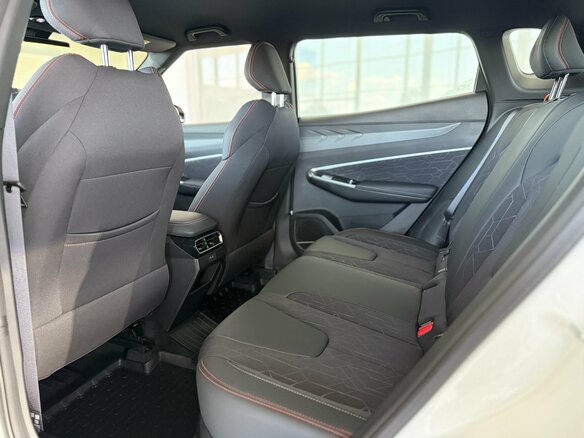 2026 Geely Cityray, серебристый, 2954990 рублей - вид 20