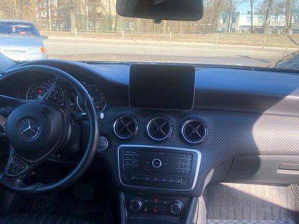 2018 Mercedes-Benz GLA 200 I (X156) Рестайлинг, синий, 1630000 рублей - вид 12
