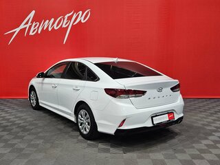 2018 Hyundai Sonata VII (LF) Рестайлинг, белый, 1735000 рублей, вид 3