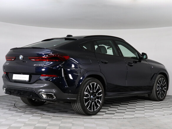 2025 BMW X6 40i III (G06) Рестайлинг, синий, 15380000 рублей - вид 3