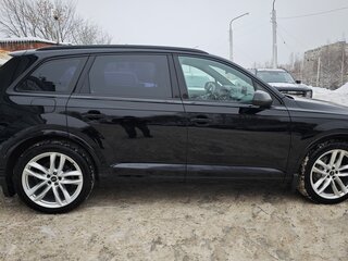 2018 Audi Q7 II (4M), чёрный, 5200000 рублей, вид 4