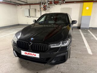 2021 BMW 5 серии 520d xDrive VII (G30/G31/G38) Рестайлинг, чёрный, 5800000 рублей, вид 3