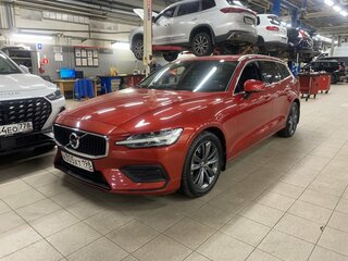 2019 Volvo V60 II, красный, 2499000 рублей, вид 3