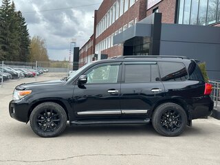 2015 Toyota Land Cruiser 200 Series Рестайлинг 1, чёрный, 3790000 рублей, вид 4
