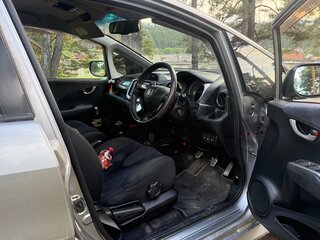 2009 Honda Fit II, серебристый, 730000 рублей, вид 4