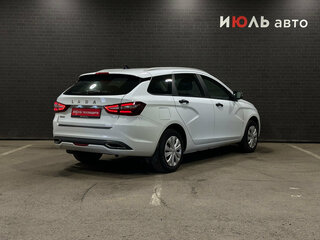 2024 Lada (ВАЗ) Vesta SW I Рестайлинг (NG), белый, 1300000 рублей, вид 5