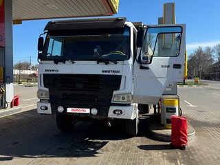 2012 Sinotruk Howo ZZ3257, белый, 1850000 рублей, вид 1