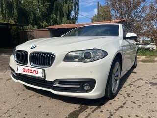 2016 BMW 5 серии 525d xDrive VI (F10/F11/F07) Рестайлинг, белый, 2300000 рублей, вид 1