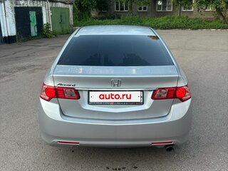 2011 Honda Accord VIII Рестайлинг, серебристый, 1330000 рублей, вид 4