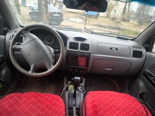 2003 Kia Rio I Рестайлинг, серебристый, 270000 рублей, вид 5