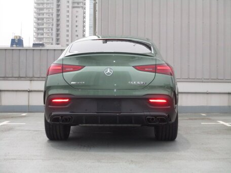 2025 Mercedes-Benz GLE AMG 63 AMG S II (V167) Рестайлинг, зелёный, 19500000 рублей, вид 5