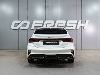 2021 Kia Cerato IV Рестайлинг, белый, 1914000 рублей, вид 4
