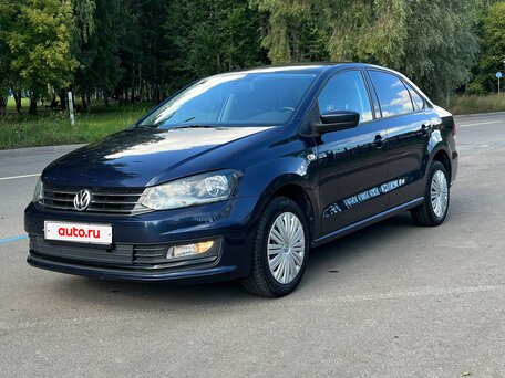 2016 Volkswagen Polo V Рестайлинг, синий, 900000 рублей, вид 2