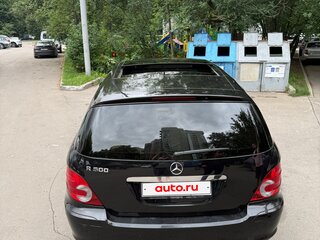 2005 Mercedes-Benz R-Класс 500 I, чёрный, 950000 рублей, вид 4