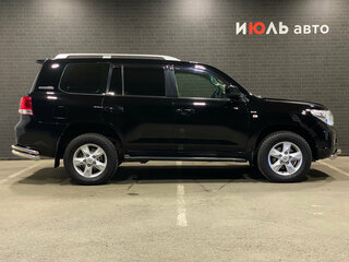 2011 Toyota Land Cruiser 200 Series, чёрный, 3090000 рублей, вид 4