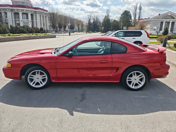 1997 Ford Mustang IV, красный, 750000 рублей - вид 9