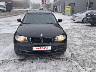 2010 BMW 1 серии 116i I (E81/E82/E87/E88) Рестайлинг, чёрный, 865000 рублей, вид 4