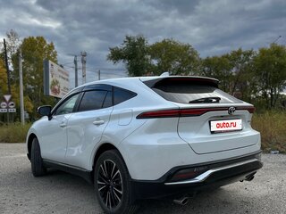 2023 Toyota Venza II, белый, 4850000 рублей, вид 4