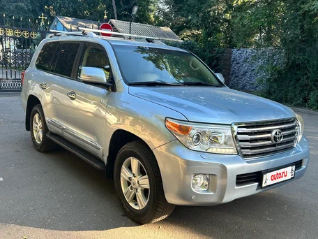 2012 Toyota Land Cruiser 200 Series Рестайлинг 1, голубой, 3200000 рублей, вид 3