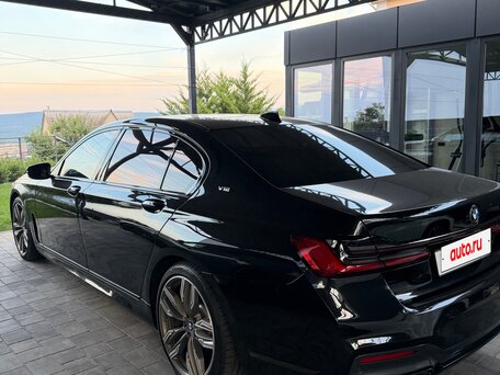 2020 BMW 7 серии Long M760Li xDrive VI (G11/G12) Рестайлинг, чёрный, 7800000 рублей, вид 1