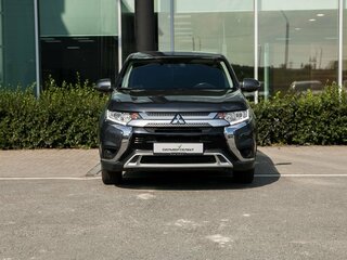 2018 Mitsubishi Outlander III Рестайлинг 3, серый, 1979000 рублей, вид 3