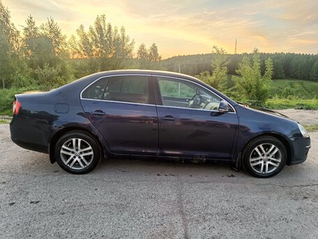 2005 Volkswagen Jetta V, синий, 480000 рублей, вид 3