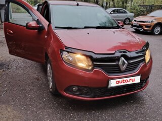 2014 Renault Sandero II, красный, 750000 рублей, вид 3