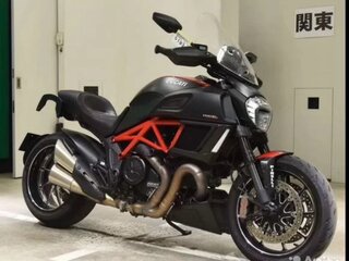 2014 Ducati Diavel Carbon, красный, 1270000 рублей, вид 5