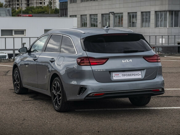 2022 Kia Ceed III Рестайлинг, серый - вид 6