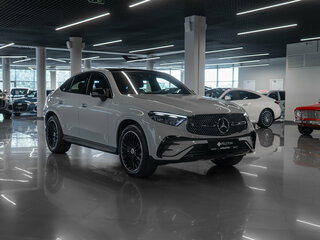 2026 Mercedes-Benz GLC Coupe 300 II (C254), серый, 9840000 рублей, вид 2