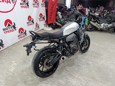 2018 Yamaha XSR700, серебристый, 640000 рублей, вид 3