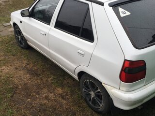 2001 Skoda Felicia I Рестайлинг, белый, 160500 рублей, вид 4